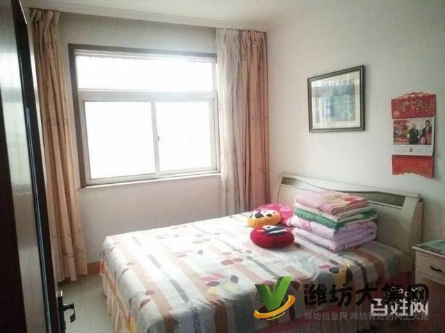 華都花園萬達(dá)近多層2樓精裝三室?guī)У叵率壹促I即賺