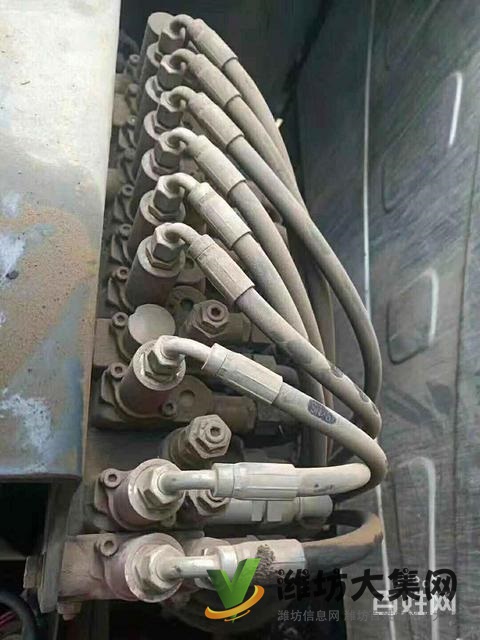 山河智能70二手挖掘機(jī)動(dòng)力強(qiáng)勁性?xún)r(jià)比高