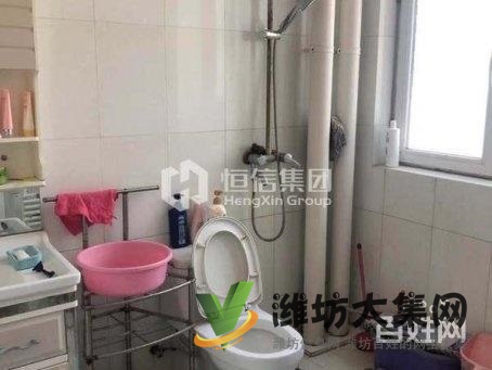 仁和盛庭小區(qū)市直機(jī)關(guān)幼兒園 與錦華一墻之隔公園里的家國(guó)企大盤(pán)