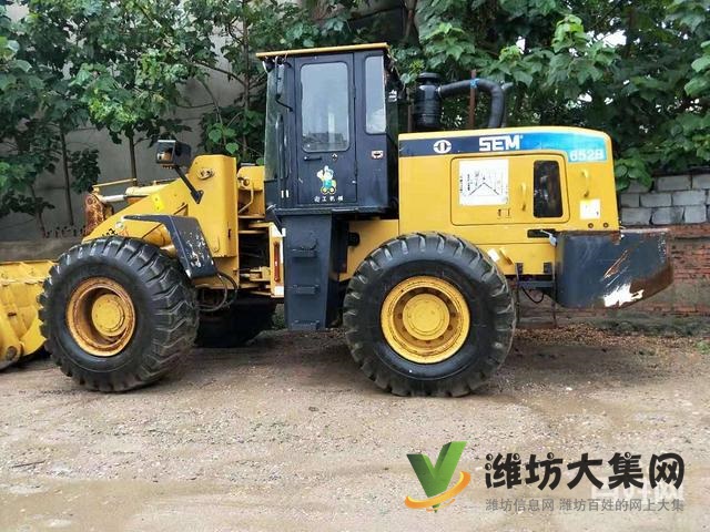 2013年，山工652B，車況好.干活車