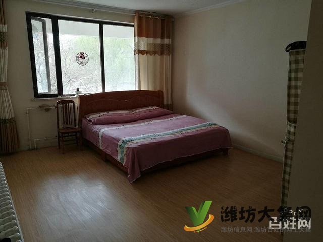 領(lǐng)世新城學(xué) 區(qū)房精裝修,急租環(huán)境好交通便利