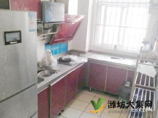 萬達近 3室1廳1衛(wèi)帶車位拎包入住