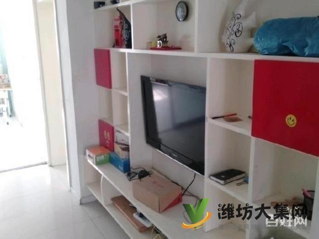 萬達近 3室1廳1衛(wèi)帶車位拎包入住