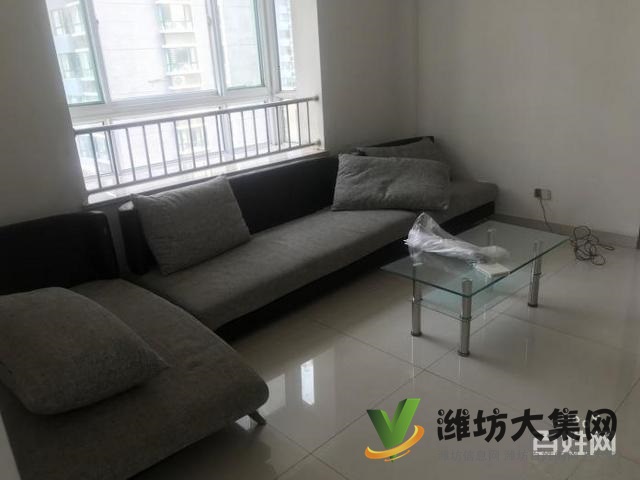 金都時代新城精裝三室緊鄰萬達生活方便直接拎包入住