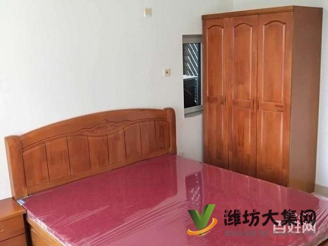 萬(wàn)達(dá) 泰華近 3室1廳1衛(wèi)拎包入住