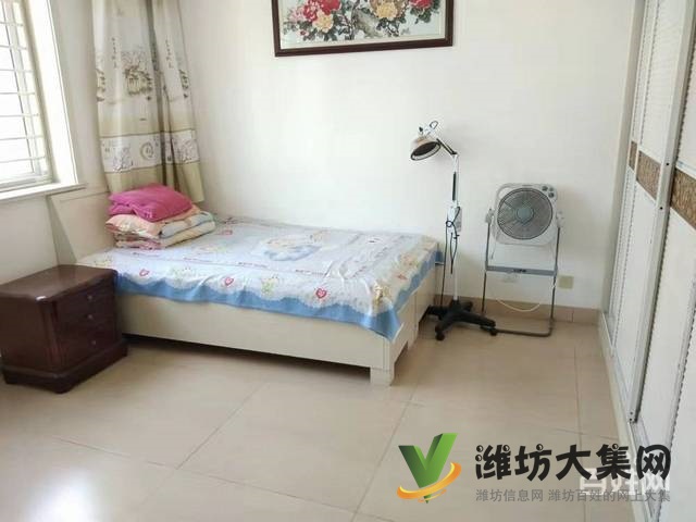 急售!急售!領世新城好房子 帶車位倉庫!交通便利