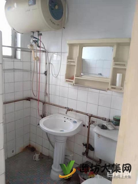 學(xué)府嘉苑 近高鐵北站 半年起租 三室一廳