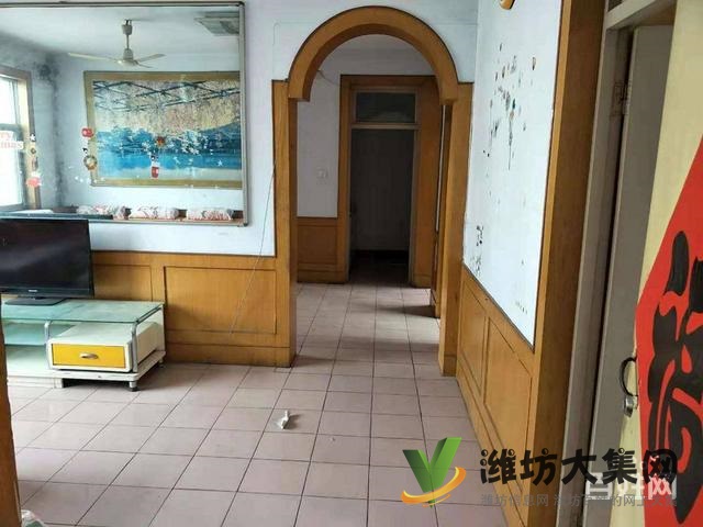 急租 地段好。自家住的房子 城北花園