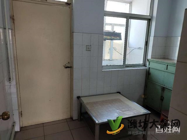 泰華附近小東場家屬院精裝3室2樓帶家具家電出租