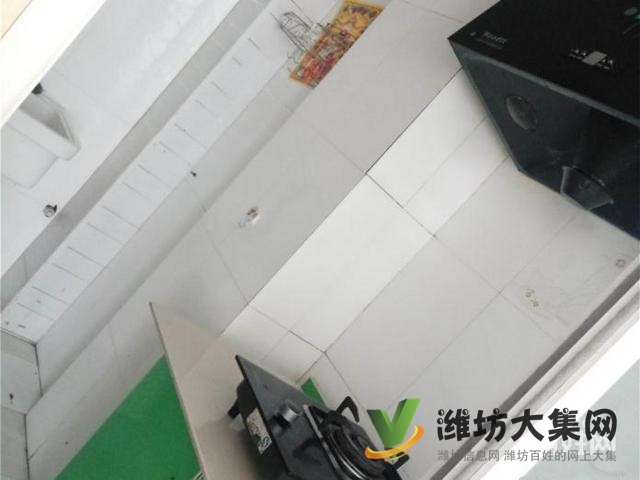 中百商品城近潤揚(yáng)新城~2室朝南~供暖家具電器都全,火車站