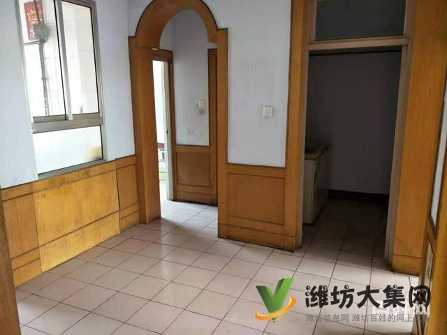 急租 地段好。自家住的房子 城北花園