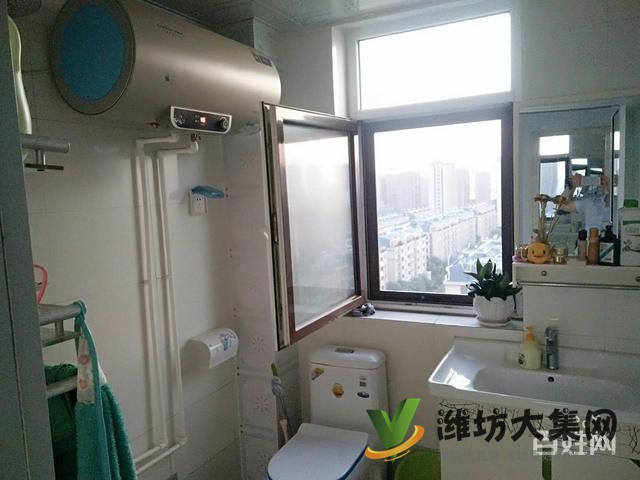 江山一品,豪華裝修,三室兩廳,送大倉(cāng)庫(kù),僅售61.