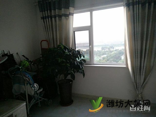 江山一品,豪華裝修,三室兩廳,送大倉(cāng)庫(kù),僅售61.