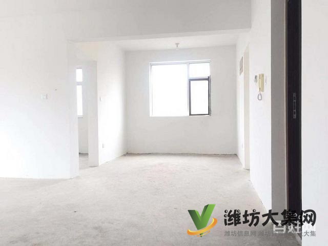 特價(jià)房!首付僅需10萬 濰城區(qū)政府旁電梯洋房134