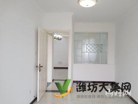 新一中300米,外國(guó)語200米,現(xiàn)房精裝未住,送超大儲(chǔ)藏室