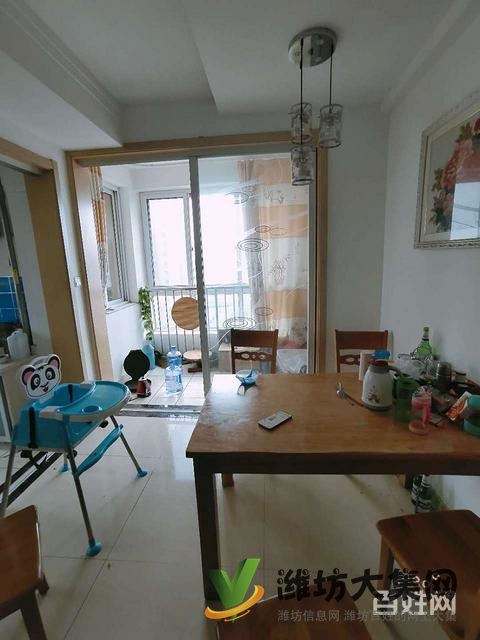 區政府近電梯觀景房,金科華府,精裝修,拎包入住,年