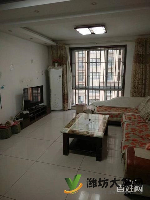 魯發(fā)名城 3室2廳 精裝修配置齊全干凈衛(wèi)生