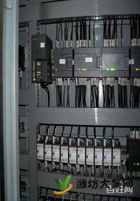 濰坊專業電工上門維修電路跳閘安裝燈具維修水電暖等疑難故障