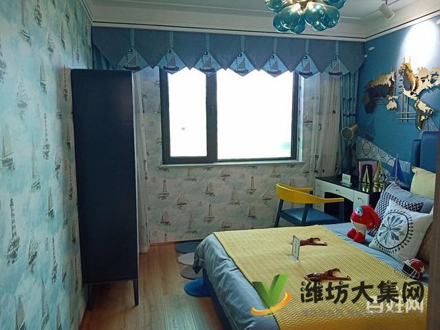 恒信玫瑰公館 小高層電梯洋房 135平三室兩廳兩衛頂