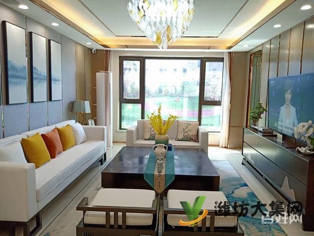 恒信玫瑰公館 小高層電梯洋房 135平三室兩廳兩衛頂