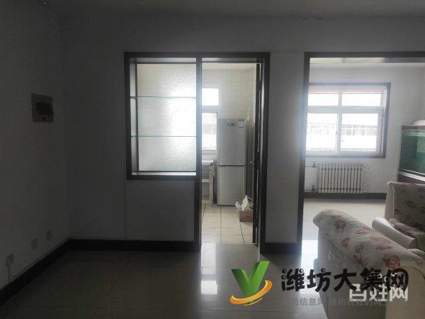 一實(shí)小近佳樂(lè)家 精裝兩室 有附房車庫(kù) 家具家電齊全