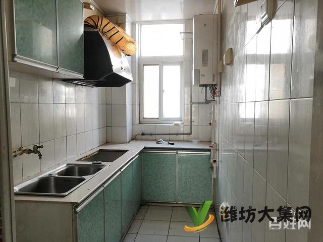 泰華附近東,墨西河一樓三室一廳精裝