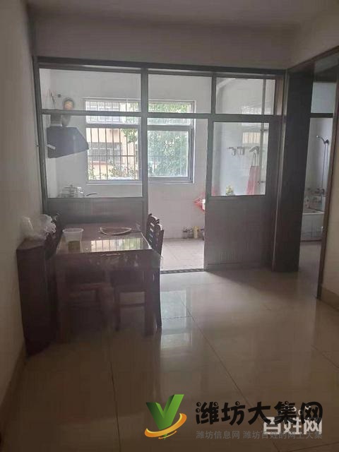 教師新村148平簡裝帶車庫僅售69.8萬