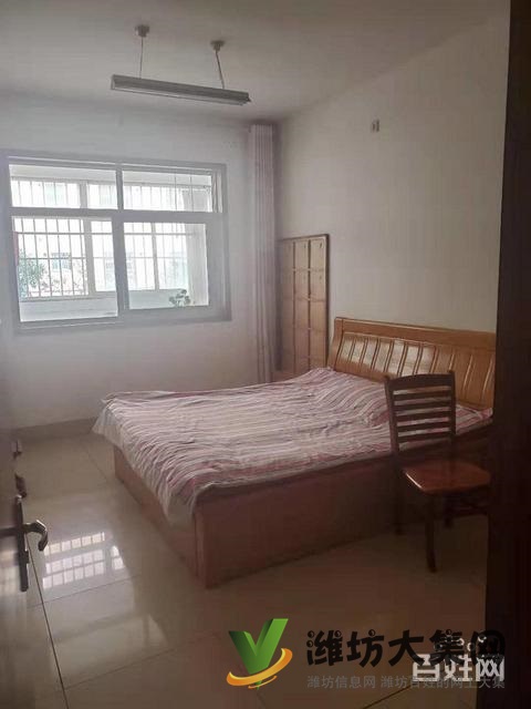 教師新村148平簡裝帶車庫僅售69.8萬