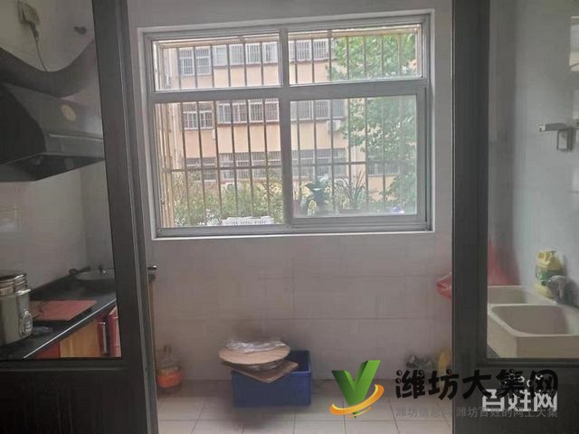 教師新村148平簡裝帶車庫僅售69.8萬