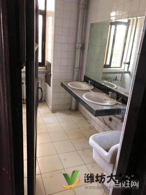 {快租無中介費}奎文區濰州路健康街精裝寫字樓出租