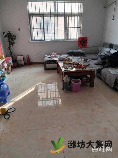 房子有證，外帶兩個超大露臺是個東山