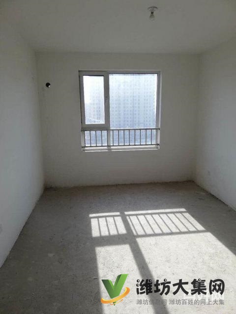 盛世家園桂花園 沿河觀景房 三室兩廳一衛 附近外國