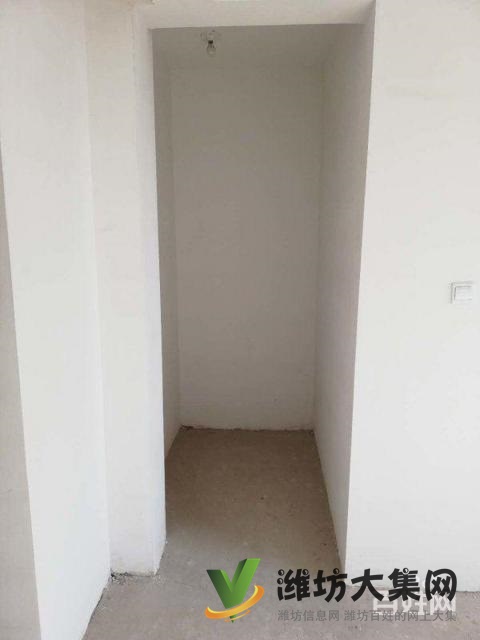 盛世家園桂花園 沿河觀景房 三室兩廳一衛 附近外國