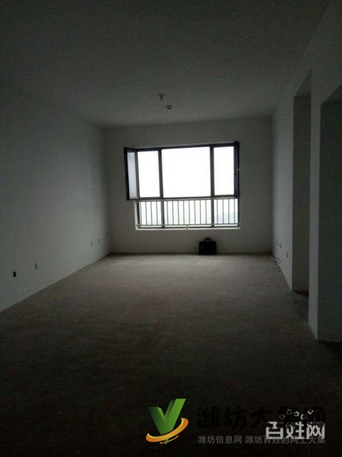 奧體八九近渤景灣大三室兩廳，毛坯新房117平婚房急