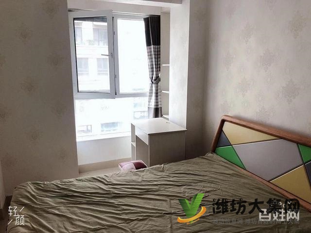 誠信出售二樓精裝房一套，未住過