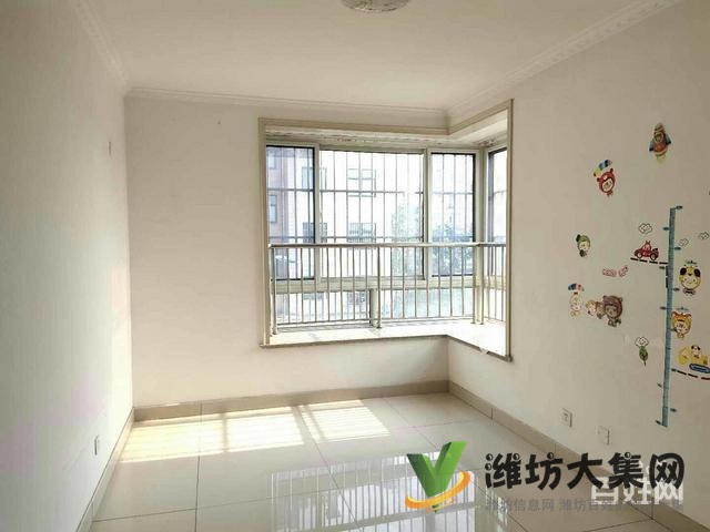 適合老人住，過度房，多層二樓，精裝兩室，送倉庫