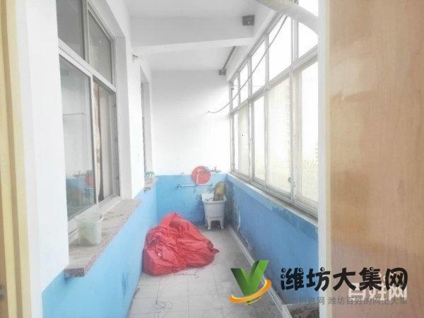 一實小學校近佳樂家 一梯一戶  精裝三室 有證無稅