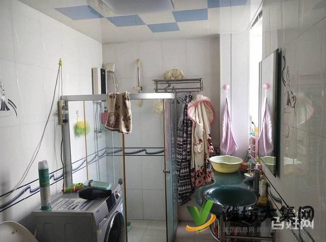 健康街濰州路 佳樂家近 領(lǐng)秀華城多層三樓 精裝兩室