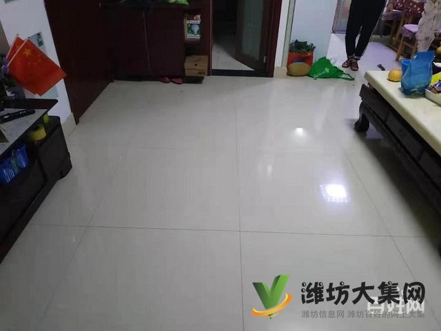 明德花園高層東山帶大飄窗  精裝修僅售66萬