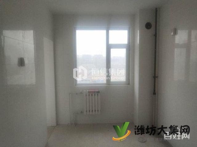 大成清華園.126平.三室毛坯.帶地下室.東山.戶