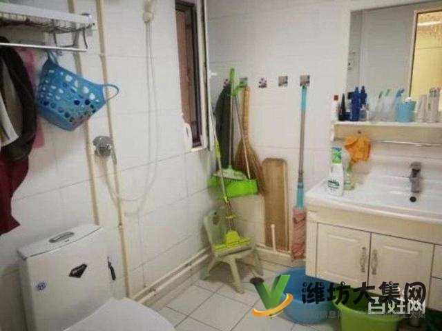 房子急售 利昌路小學,三友翡翠城精裝三室 拎包入住