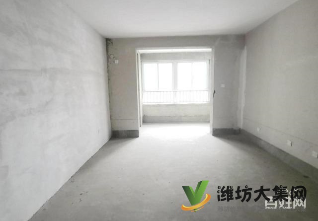 171 平 單價5900客廳朝陽 泰華市中心白浪河