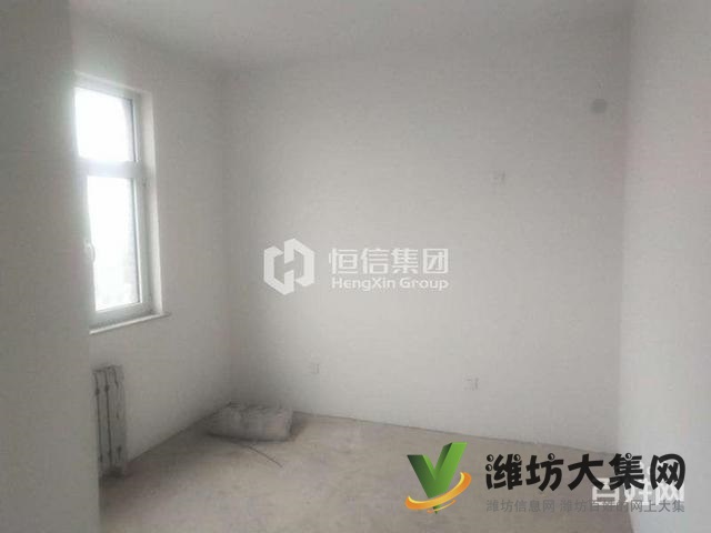 大成清華園.126平.三室毛坯.帶地下室.東山.戶