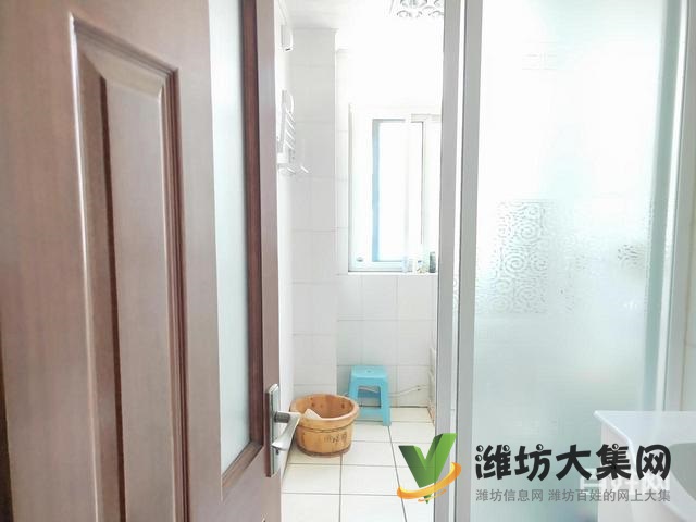 超低首付,高端社區(qū),舜和花苑,黃 金樓層,供暖特別好送地下室