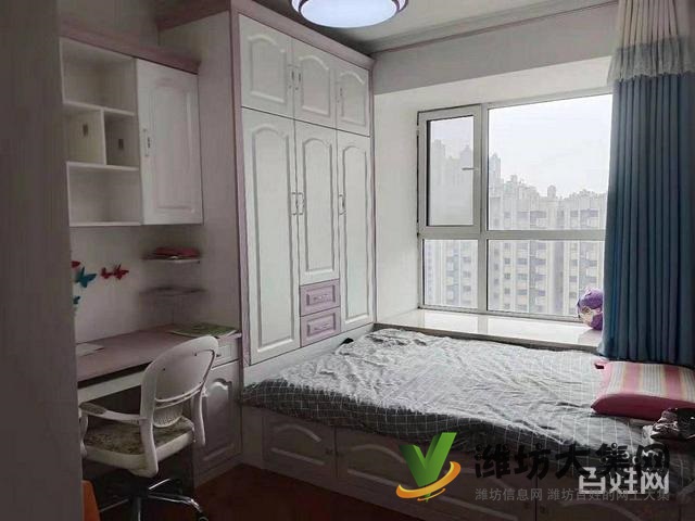 濰城區政府近 凡爾賽麗都 朝陽大客廳 68萬一套