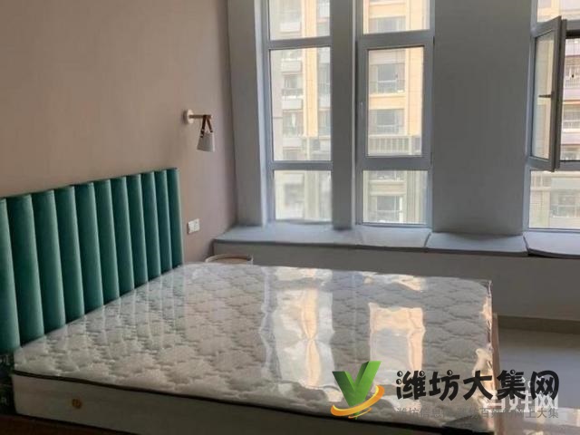 萬(wàn)達(dá)近 1室1廳1衛(wèi)精裝修拎包入住