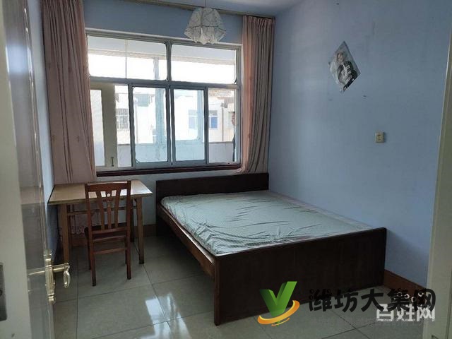 新佳樂家附近煙市街精裝房三室低.價出租拎包入住