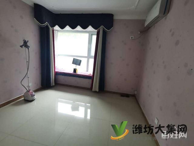 上城國際金都世家佳樂家東鄰精裝好房,大客廳朝陽,看房有鑰匙!