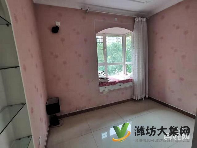 上城國際金都世家佳樂家東鄰精裝好房,大客廳朝陽,看房有鑰匙!