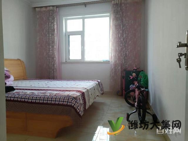 蘇杭花園多層一樓130平精裝3室 帶2個車位86.7萬首付低頂